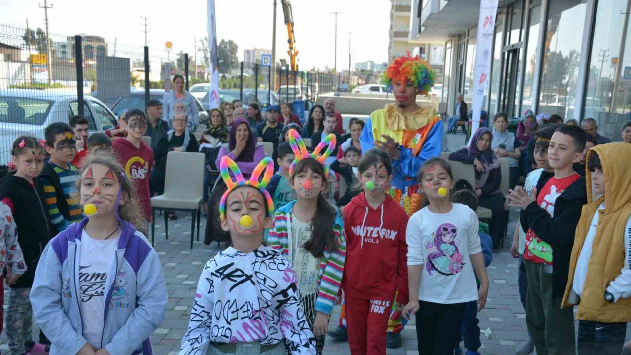 Mersin’de depremzede çocuklara moral etkinliği
