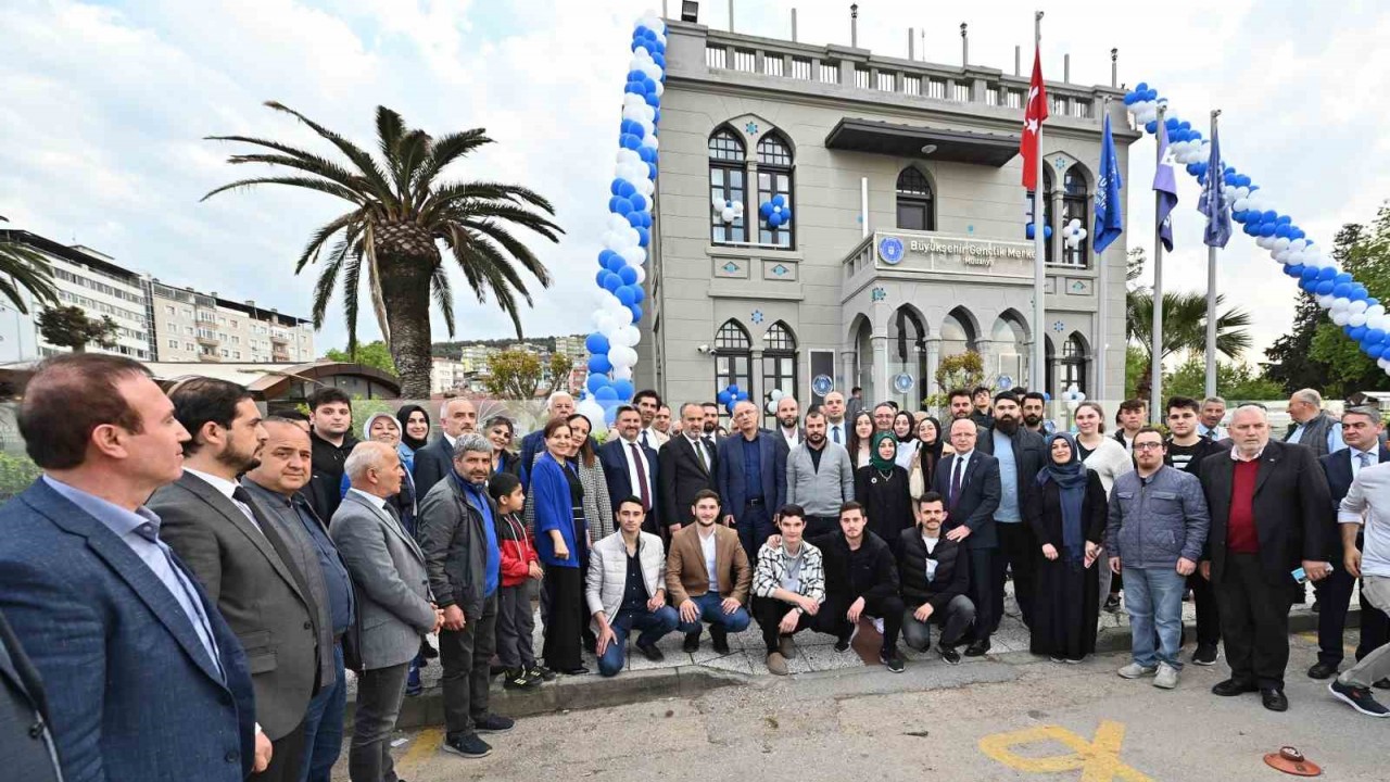Mudanya’da aile ve gençliğe büyük destek