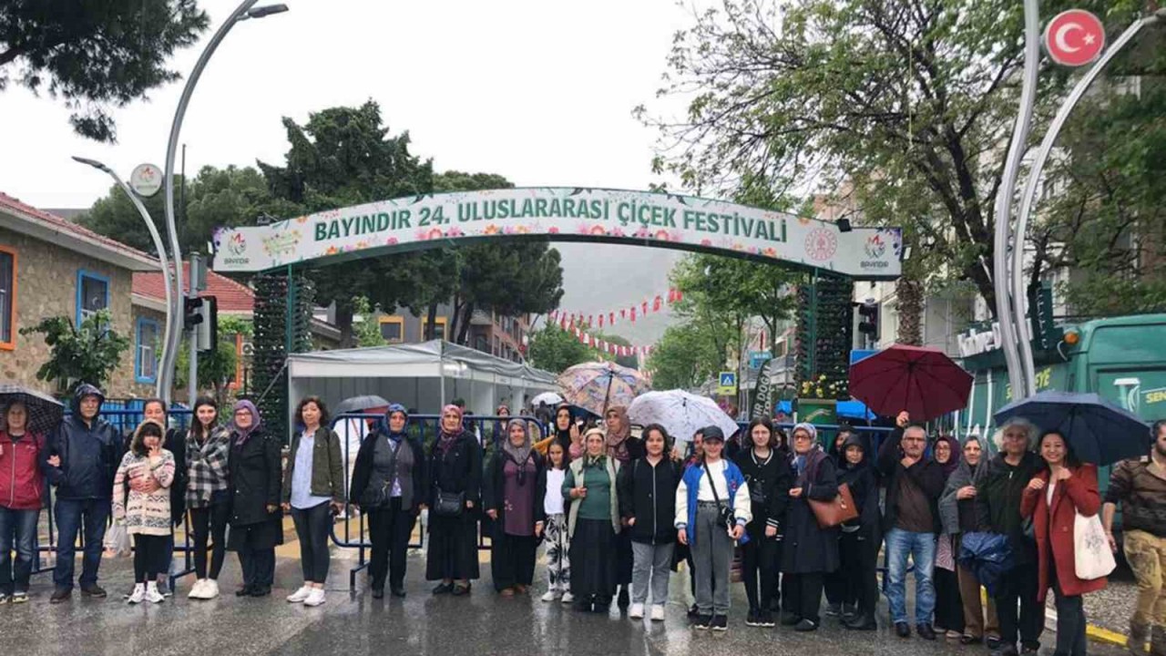 Muğlalı kadın üreticiler Bayındır Çiçek Festivali’ne katıldı