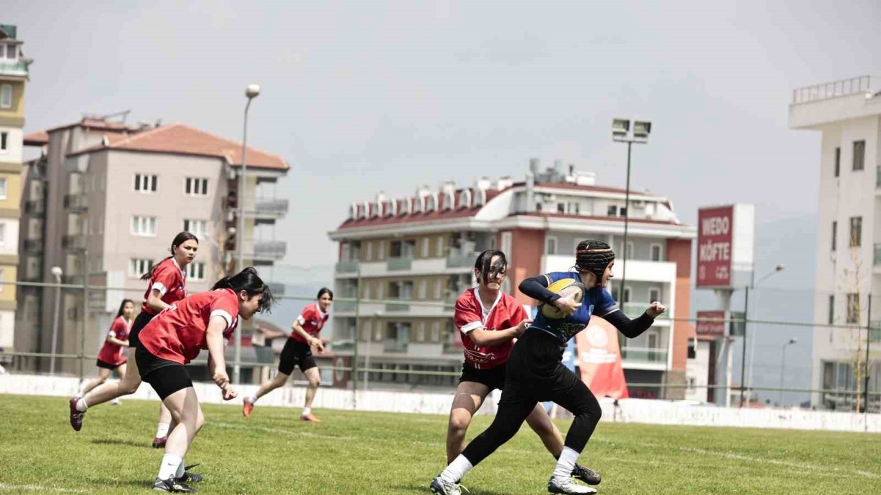 Ragbi Türkiye Şampiyonasında heyecan başladı