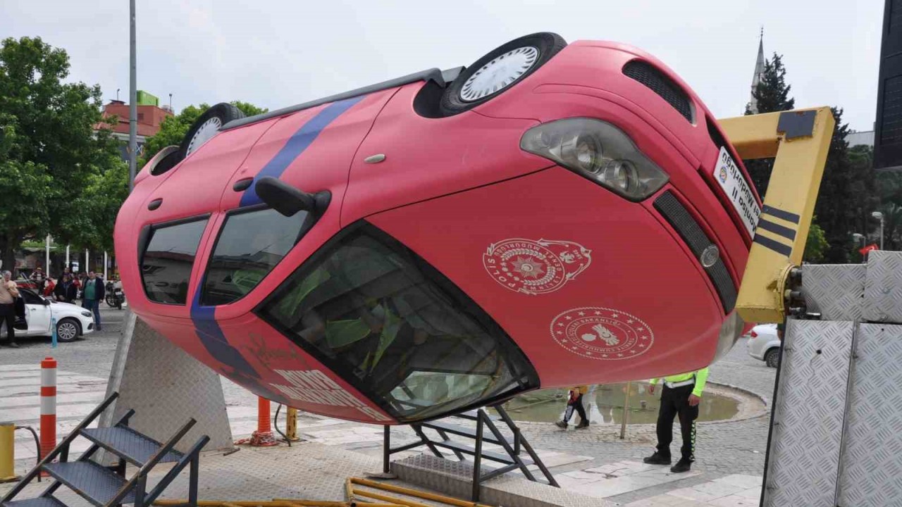 Salihli’de emniyet kemerinin önemi uygulamalı gösterildi