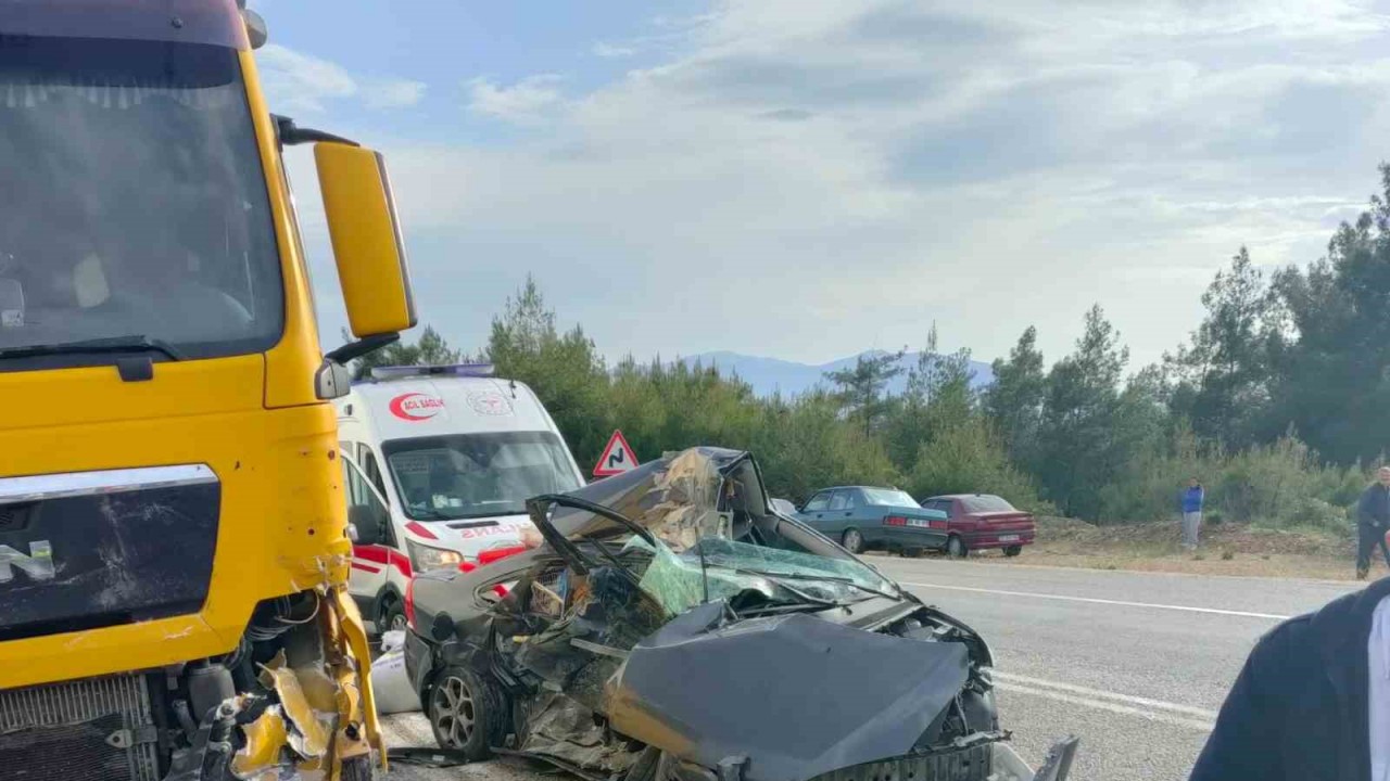 Seydikemer’de feci kaza: 1 ölü, 2 yaralı