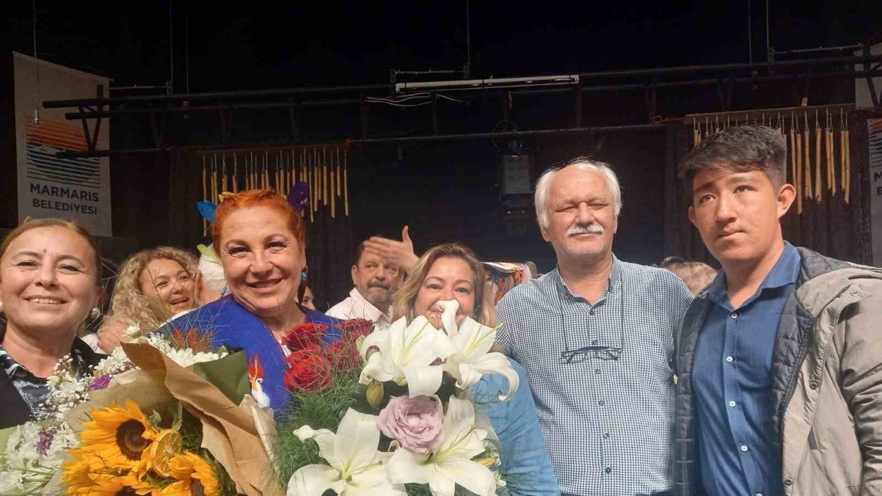 Tazeleme Üniversitesi’nden 10 gün içinde 2 tiyatro oyunu