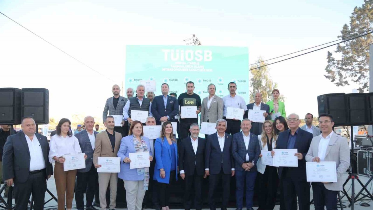 TÜİOSB’de yatırımcılara arsa tahsis belgeleri verildi