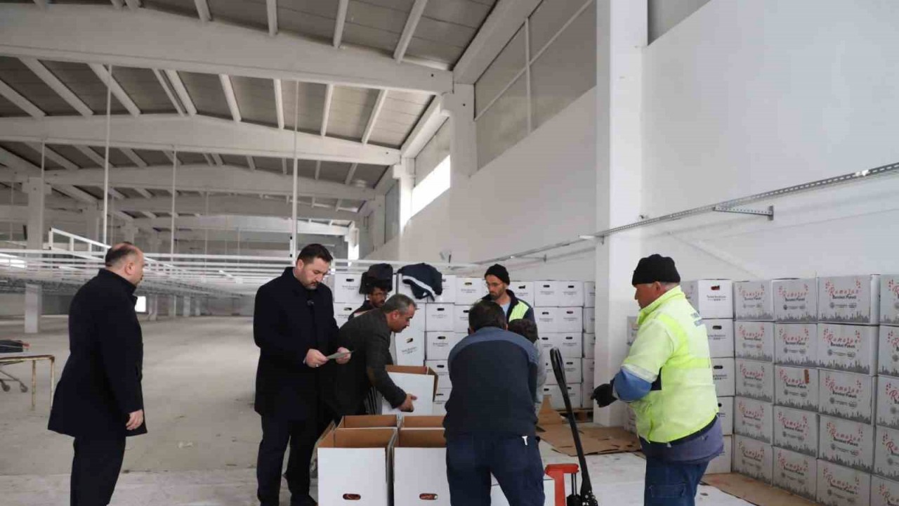 Turhal Beldeyesi ihtiyaç sahiplerini yalnız bırakmıyor