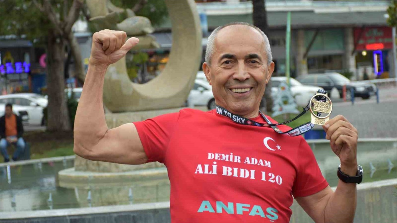 Türkiye’nin ‘Demir adamı’ 74 yaşındaki milli sporcu Ali Bıdı’ya özel ödül