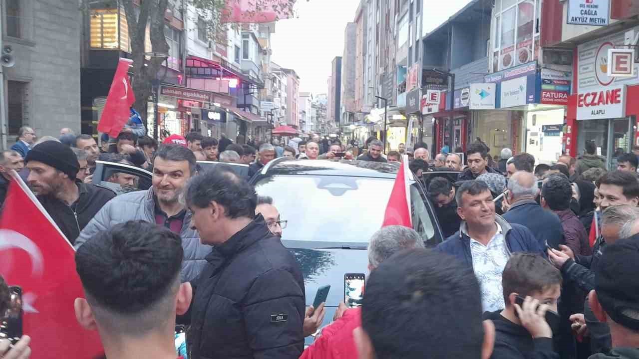 Türkiye’nin Milli Gururu TOGG Alaplı Sokaklarında