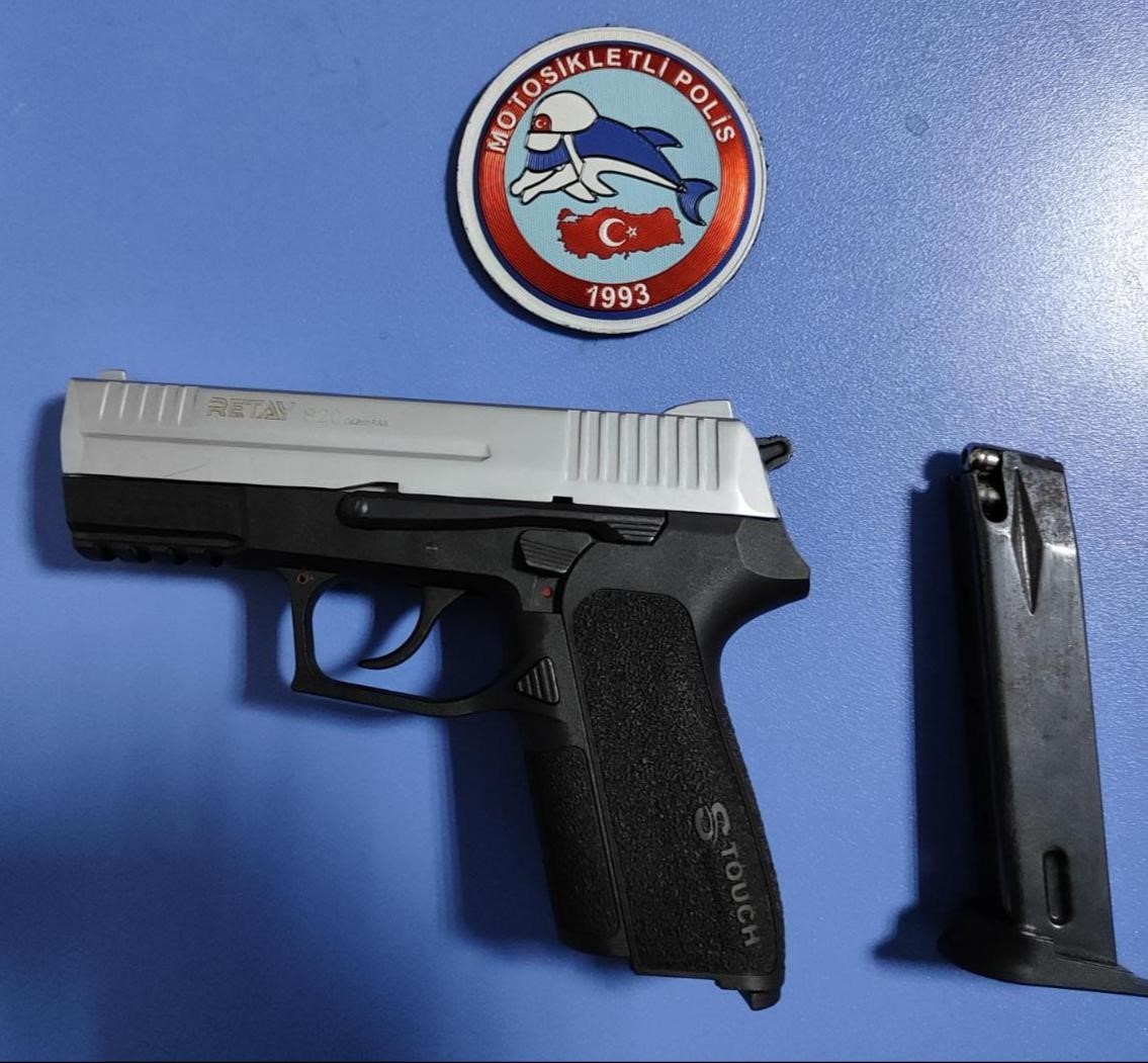 Uyuşturucu satıcıları Yunus’lardan kaçamadı