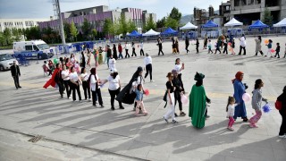 2. Bahar Çocuk Şenliğinde çocuklar doyasıya eğlendi