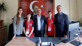 Çorumlu öğrenciler kodlama yarışmasında Türkiye 2ncisi oldu