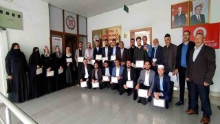 Deprem bölgesinde görev alan din görevlilerine başarı belgesi verildi