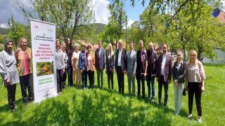 Kadın çiftçiler kurt üzümü ile gelirlerini arttırılacak