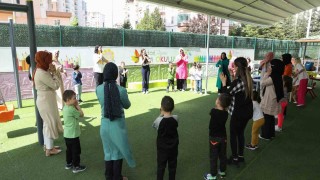 KAYMEKten çocuk bakım elemanı kursiyerlerine keyifli eğitim