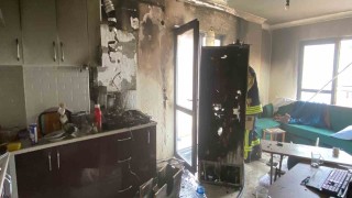 Ocakta unutulan yemek yangına sebep oldu