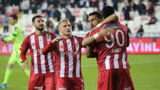 Spor Toto Süper Lig: DG Sivasspor: 1 - Konyaspor: 0 (İlk yarı)