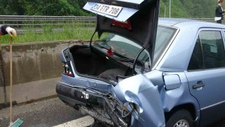 TEMde zincirleme kaza: 2 yaralı