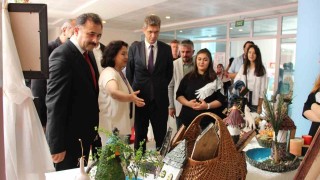 19 Mayısta yıl sonu sergisi