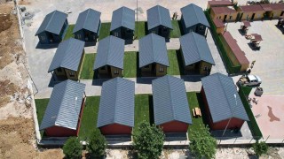 55 günde tamamlandı, deprem sonrası kalıcı konutlar teslim ediliyor