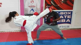 6 yaşında karateye başladı, 12 yaşında 60 madalyası var