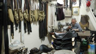 90 yıllık ömrünün 75 yılını mesleğine adadı, şimdi ise mesleğinin yok olmasından korkuyor