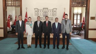 AK Parti heyetinden Vali Kızılkayaya ziyaret