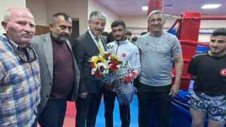 AK Parti Milletvekili Çopuroğlundan Şampiyonlara Ziyaret