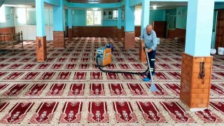 Akdenizde ibadethanelere özel bakım