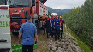 Akıntıya kapılan kadın hayatını kaybetti