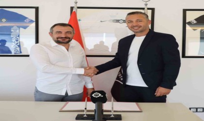 Altay, teknik direktör Tuna Üzümcü ile yola devam kararı aldı