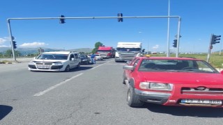 Aracında bomba olduğunu söyleyen alkollü sürücü ekipleri alarma geçirdi