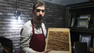 Babadan miras kalan dükkanın başına geçen Küllüoğlu: