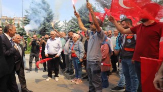 Bakan Özhasekiye Büyükşehirde coşkulu karşılama