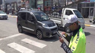 Bandırmada trafikte Önce yaya denetimleri devam ediyor