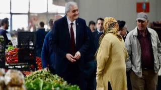 Başkan Bakkalcıoğlu, Kapalı Pazarda hemşehrileri ile bir araya geldi