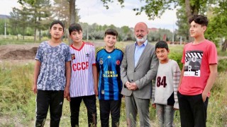 Başkan Çolakbayrakdardan Oruçreise aile sağlık merkezi, park ve halı saha