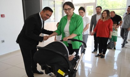 Başkan Erdoğan, belediye personeliyle bayramlaştı