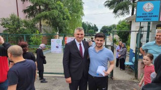 Başkan Sezer öğrencilere moral verdi