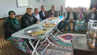 Başkan Suer, köylerde düzenlenen Hıdrellez etkinliklerine katıldı