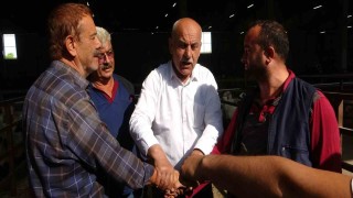 Besiciler kurbanlık satışlarından memnun