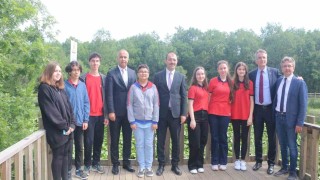 Bigada deneme sınavlarında başarı gösteren öğrenciler ödüllendirildi