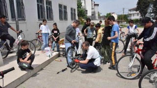 Bilecik Belediyesinden öğrencilere bisiklet eğitimi