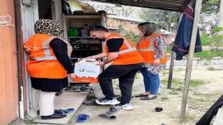 Bir Tebessüm Bir Hayat Derneği Başkanı Hakan Çil ile ekibi ihtiyaç sahibi aileleri yalnız bırakmadı