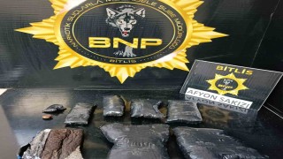 Bitliste 1 kilo 150 gram afyon sakızı ele geçirildi