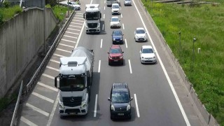 Boluda TEM Otoyolunda bayram trafiği başladı