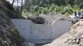Bozköy Deresinde tersip bendi imalatları sürüyor