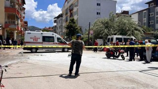 Burdurda bunalıma girip benzinle kendini yaktı