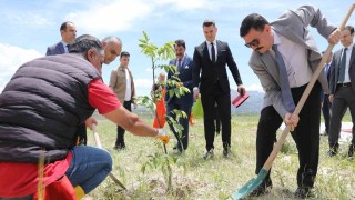Burdurda yeni cezaevi kampüsünde fidan dikim etkinliği düzenlendi