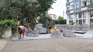 Burhaniyede sezon öncesi yol çalışmalarına ağırlık verildi
