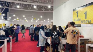 Büyük ilgi gören KUMSMALL AVM Garaj Günleri İndirim Günleri tüm hızıyla devam ediyor