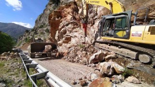 Büyükşehirden Kapuzbaşı Şelaleleri yolunda önemli çalışma